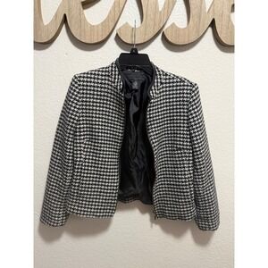 Apostrophe Black & White Coat Size 6P